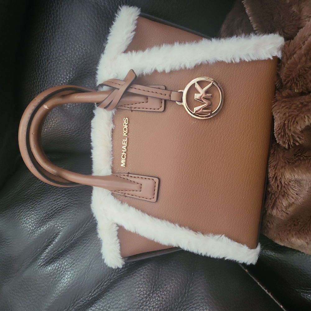 Small Micheal Kor Purse